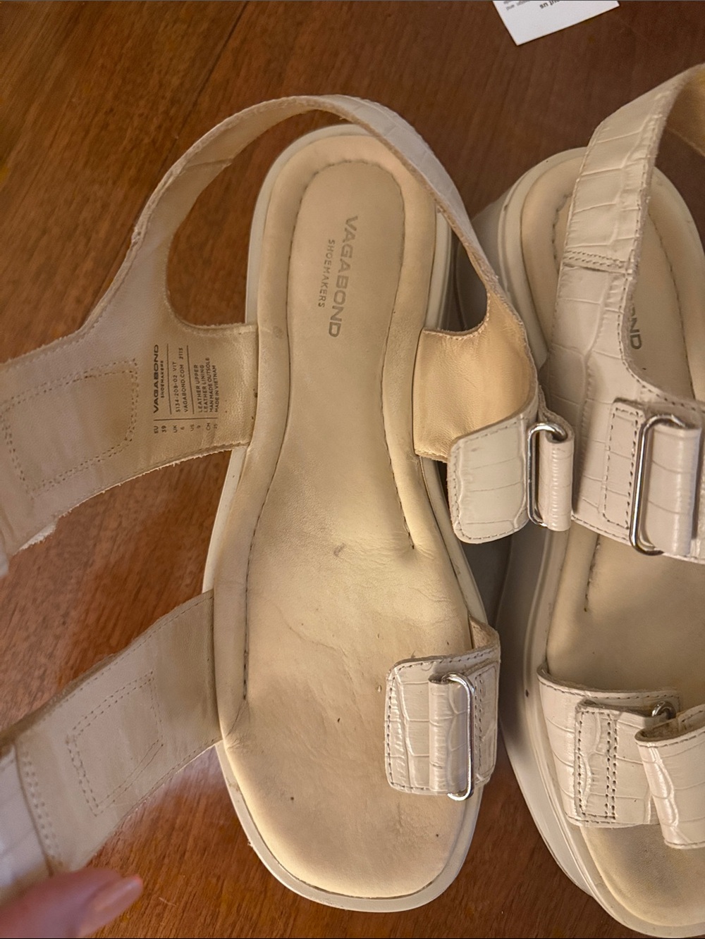Vagabond Cream Platform Sandals - Picture 4 of 7